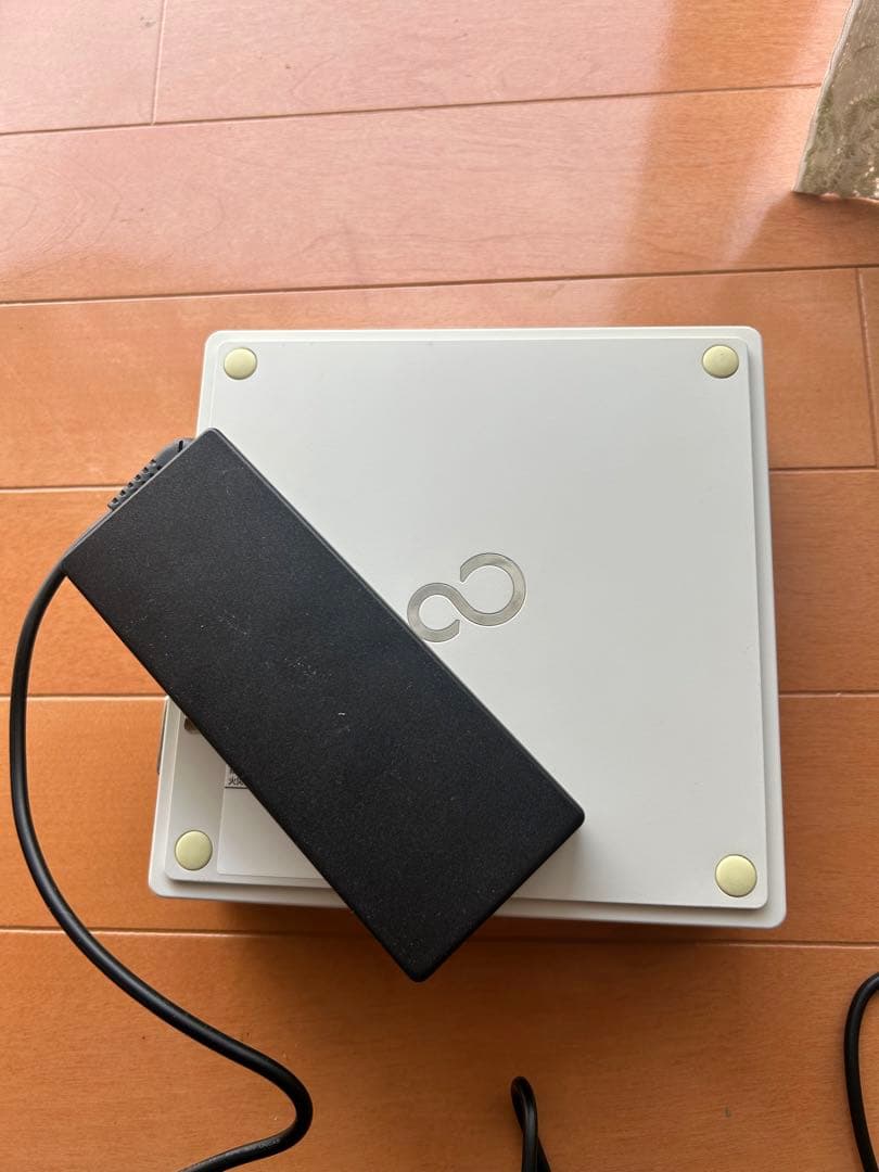 富士通 Fujitsu ESPRIMO B532/G ミニPC