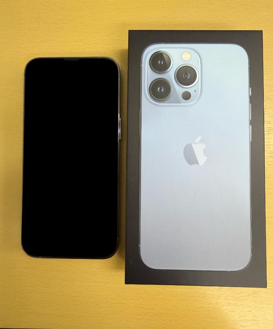 【美品】iPhone13 Pro 本体 256GB シエラブルー　SIM フリー