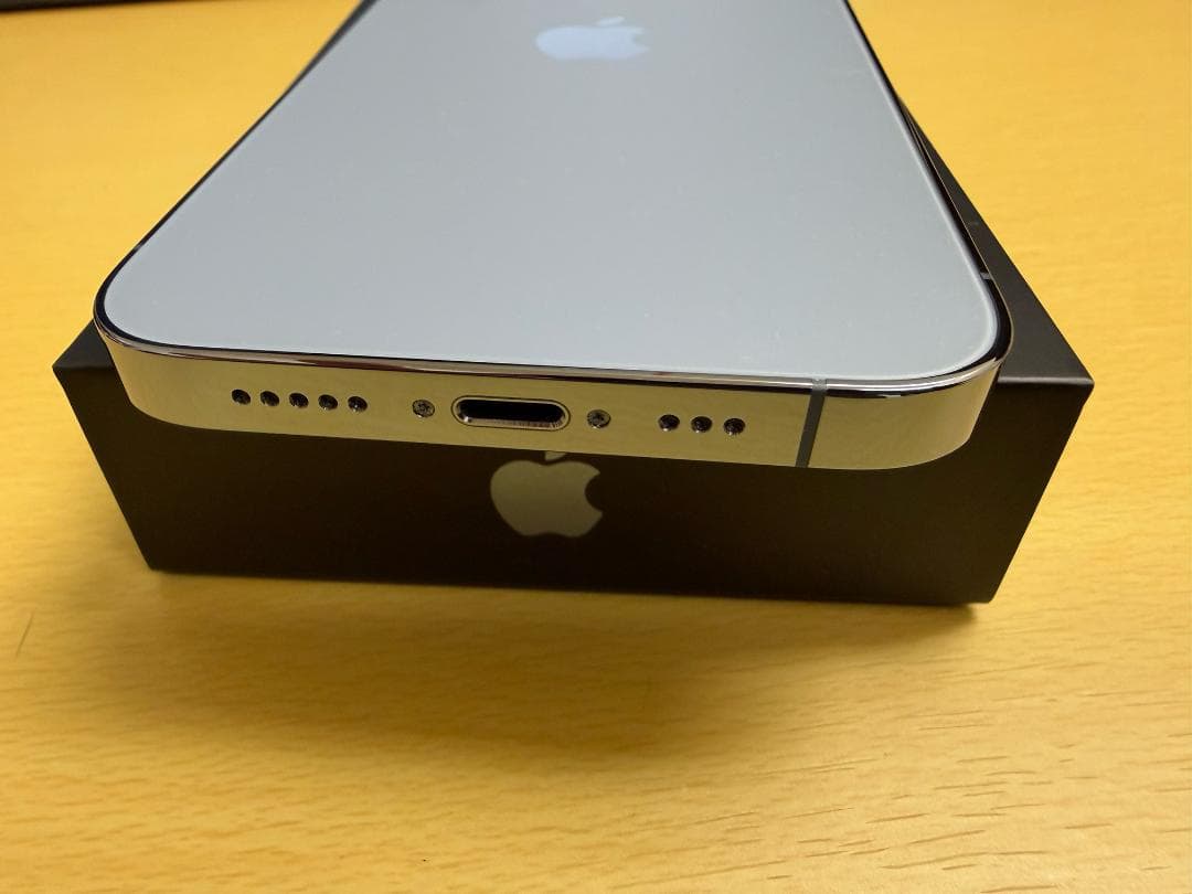 【美品】iPhone13 Pro 本体 256GB シエラブルー　SIM フリー