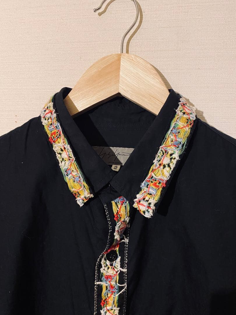 Yohji Yamamoto pour homme 刺繍リボン付き黒長袖シャツ