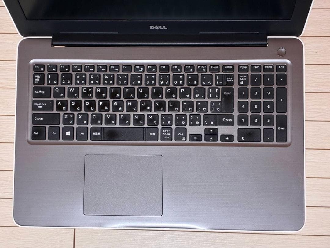 Windowsノート本体 DELL Inspiron 15 5567
