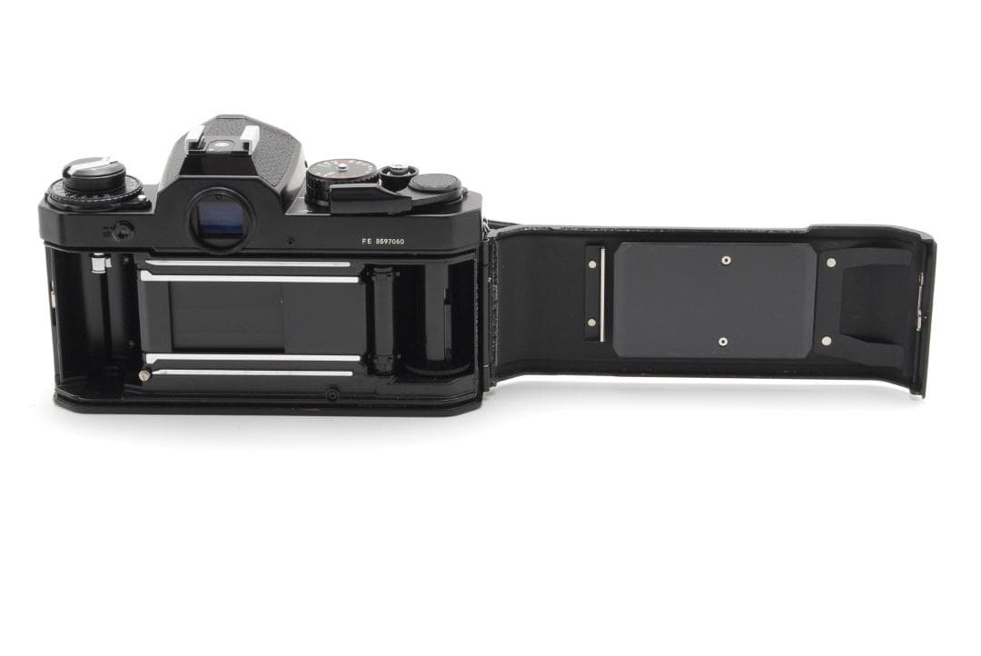 【美品】 ニコン Nikon FE ボディ