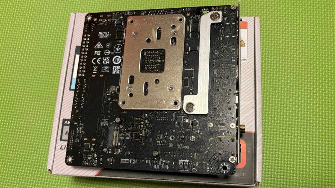 B650I EDGE WIFI マザーボード