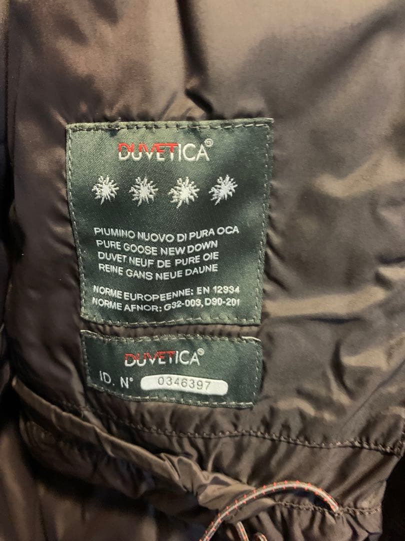 本物美品ドゥベチカDUVETICAダウンジャケットN3 B型マットブラック黒48
