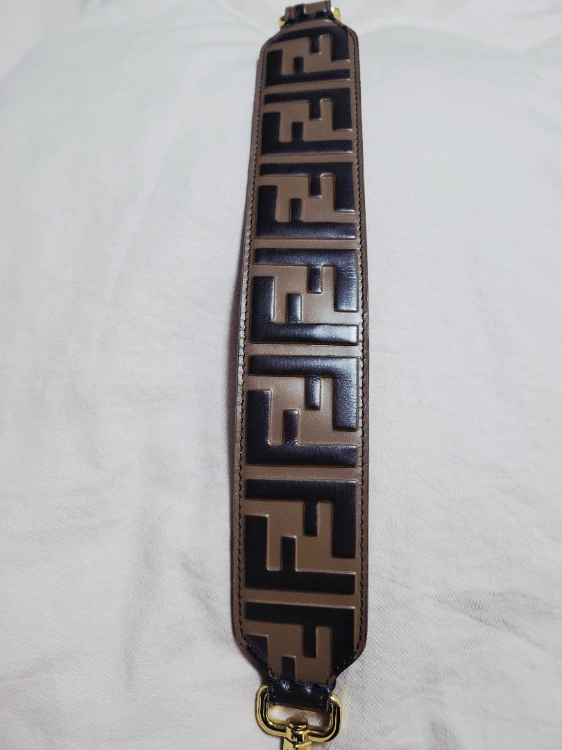 FENDI ストラップ ミニ