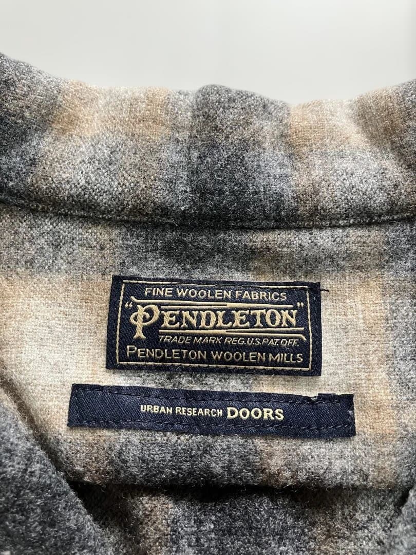 【美品】PENDLETON オンブレチェックウールシャツ　M　ボードシャツ　黒茶
