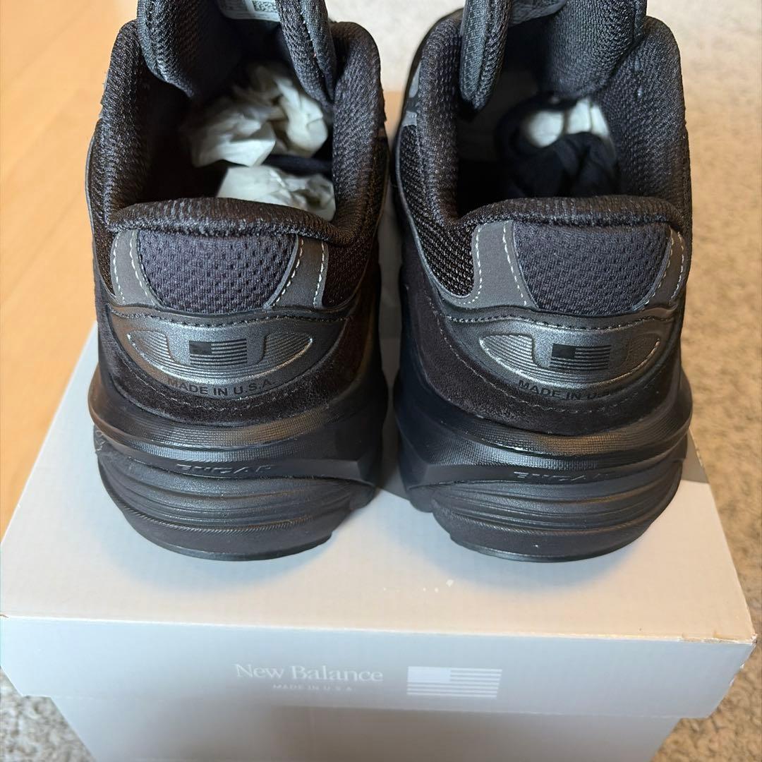 ニューバランス　990V6 トリプルブラック