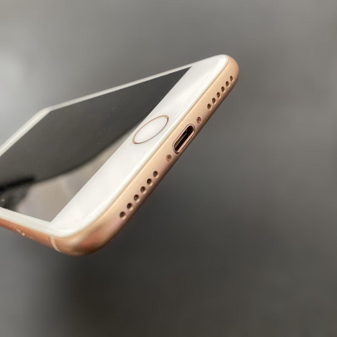 iPhone8 ローズゴールド 本体　アイフェイスおまけ