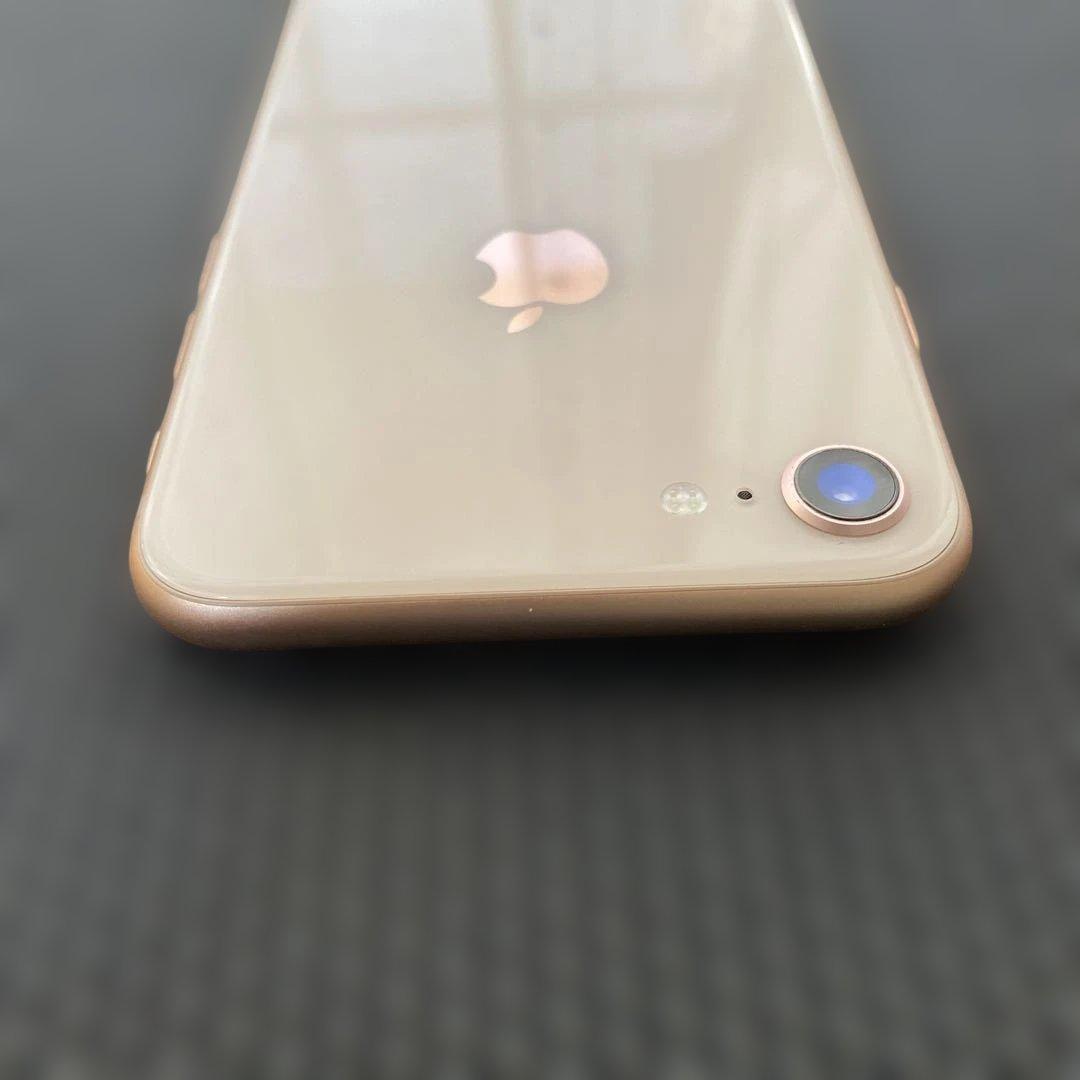 iPhone8 ローズゴールド 本体　アイフェイスおまけ