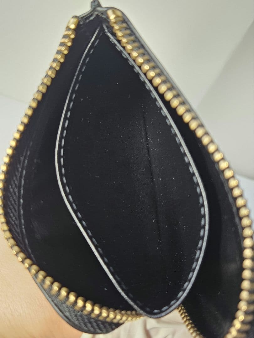 COMME des GARCONS　ケース