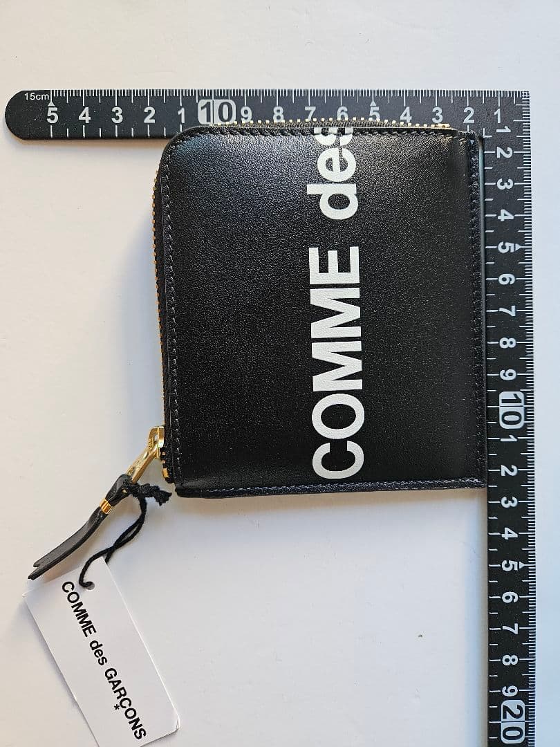 COMME des GARCONS　ケース