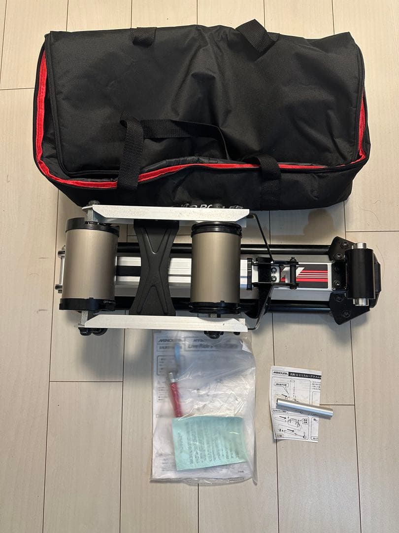 MINOURA FG220(12ミリスルーアクスル用アダプタ付き)