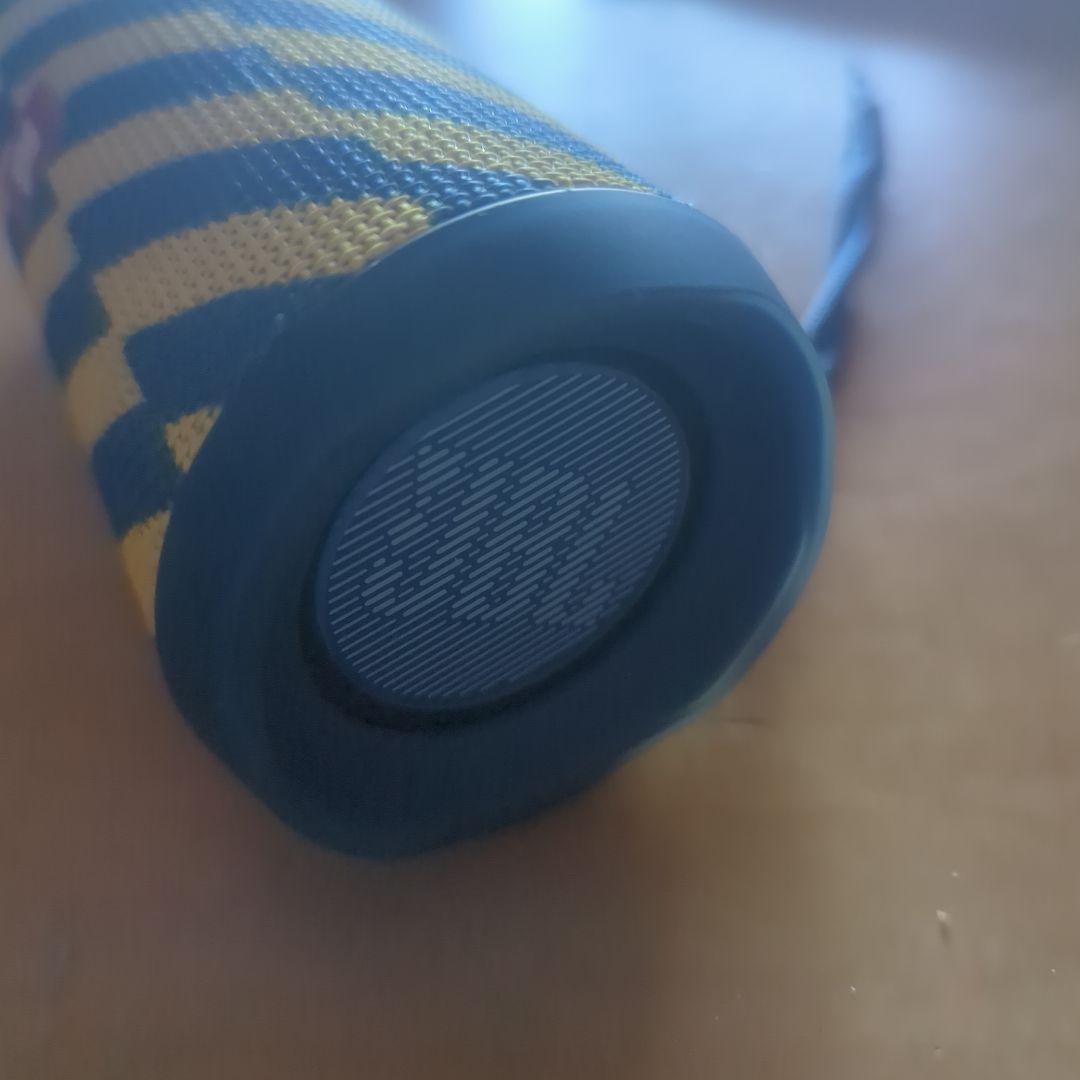 JBL ワイヤレススピーカー JBLFLIP4ZAP 本体のみ