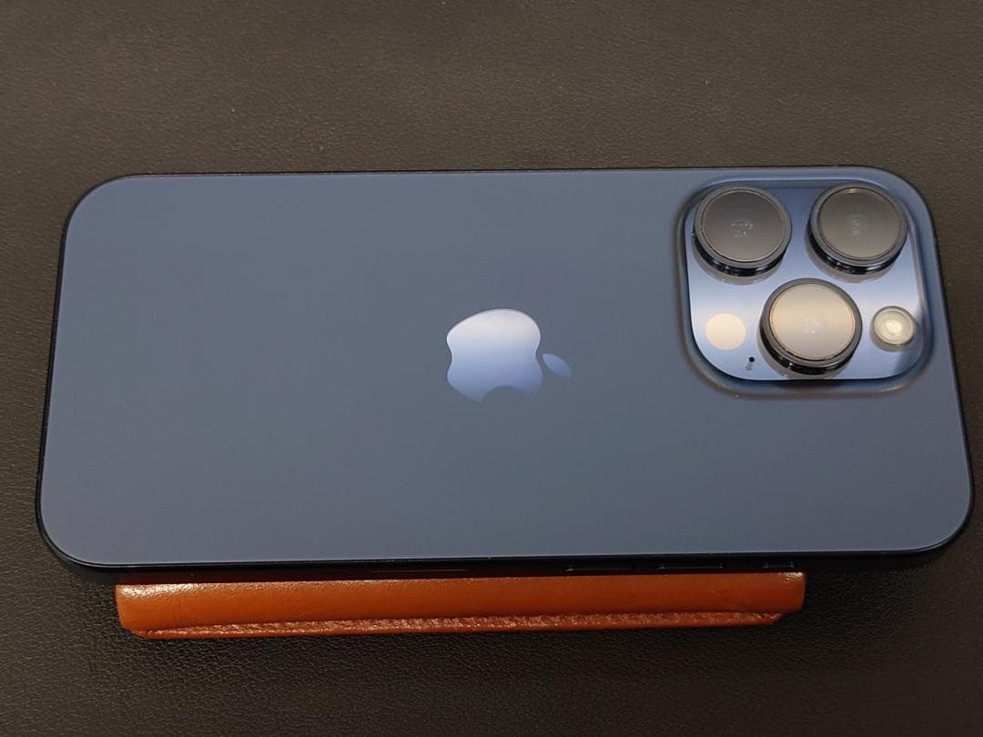 iPhone 15 Pro 本体 128G ブルーチタニウム 超美品