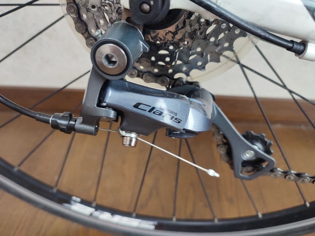 GIANT CONTEND 2  2×8S 2017年製  フラットバー仕様