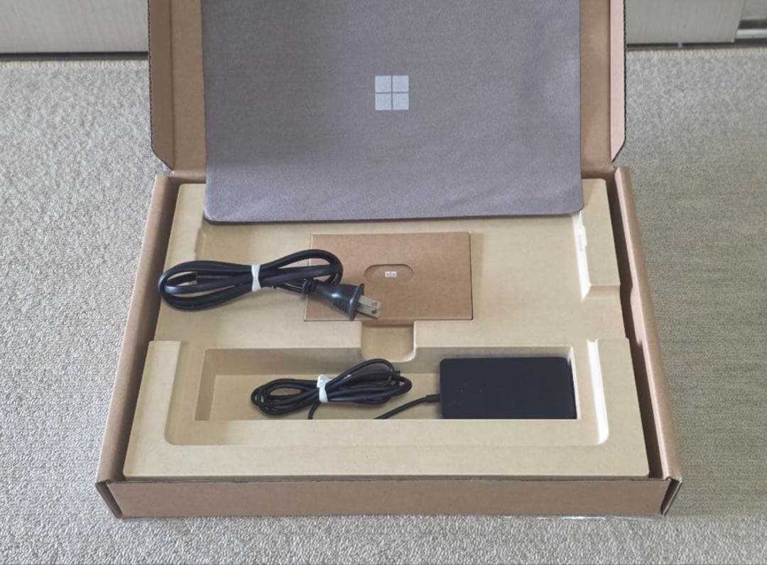 Surface Pro8 LTE 16GB SSD256GB 極美品