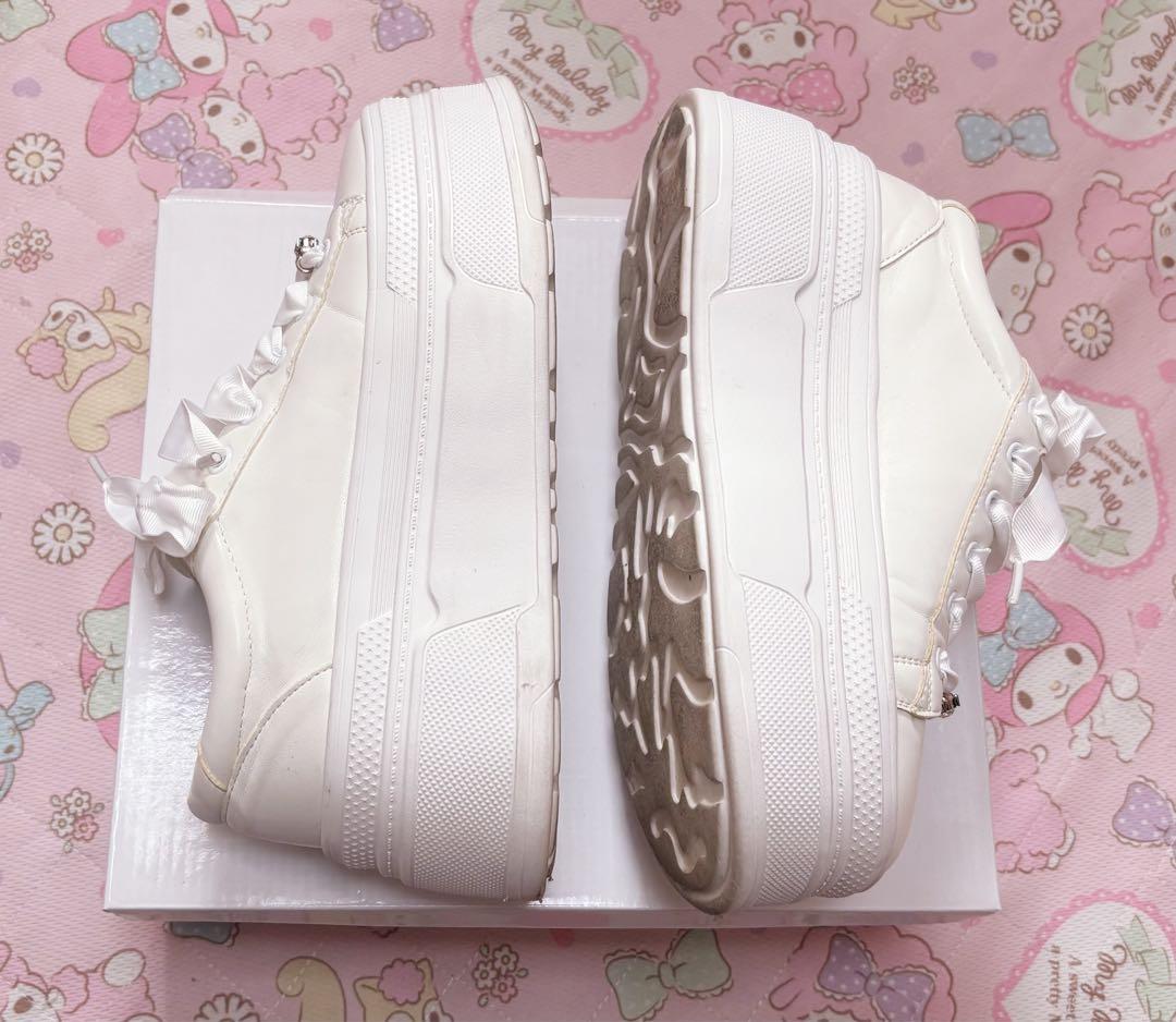 ★美品★ evelyn ビジューラインスニーカー ★