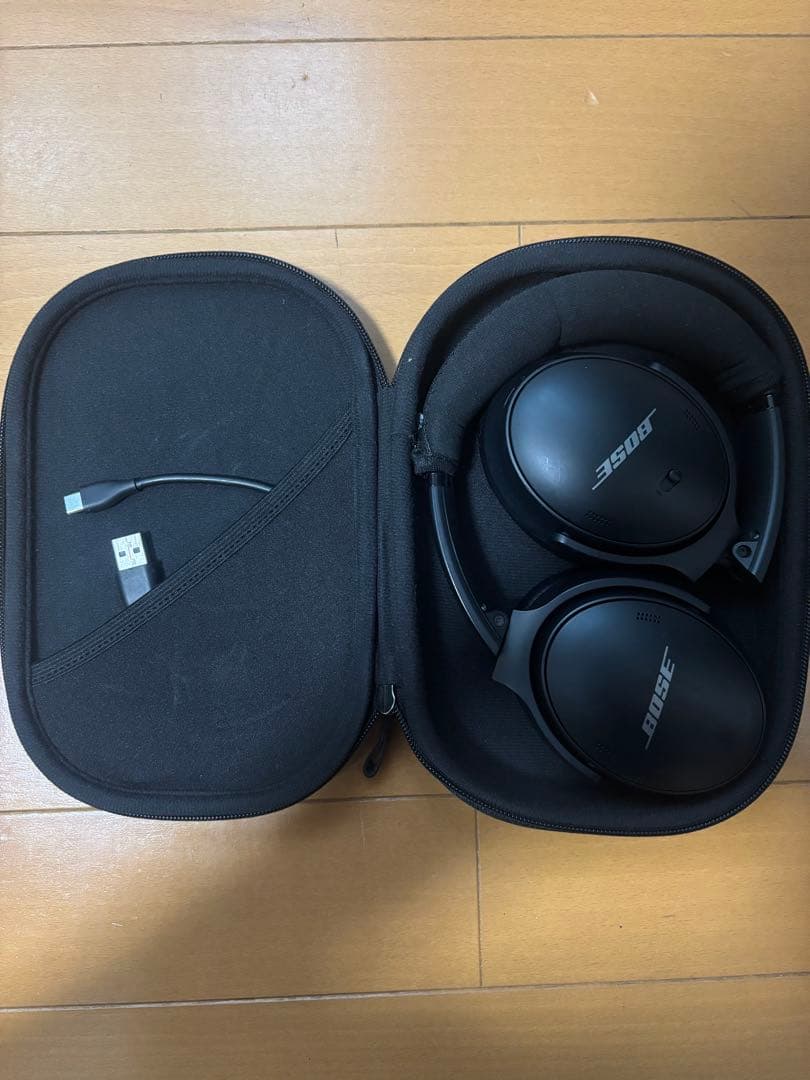Bose ワイヤレスヘッドホン ハードケース付き