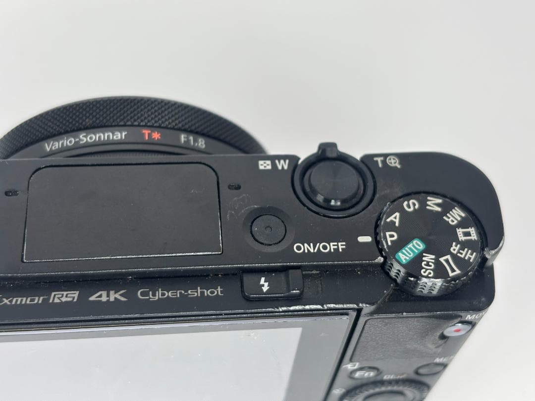 デジタルカメラ Sony Cyber-Shot DSC-RX100M5