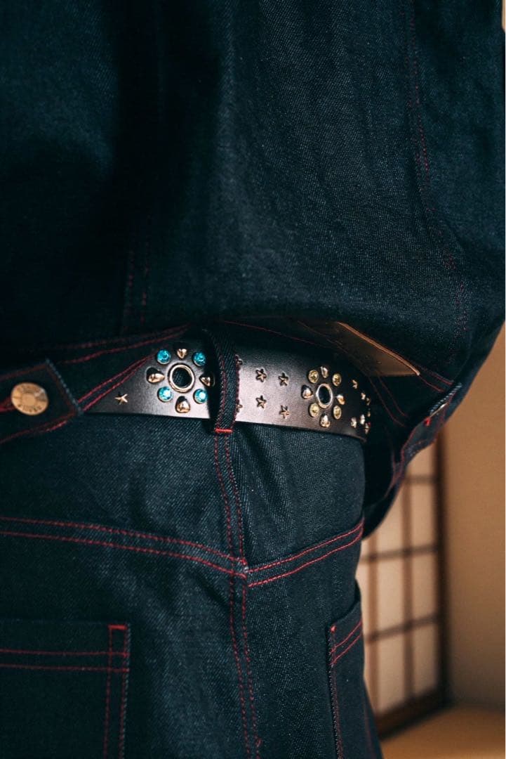 レザースタッズベルト