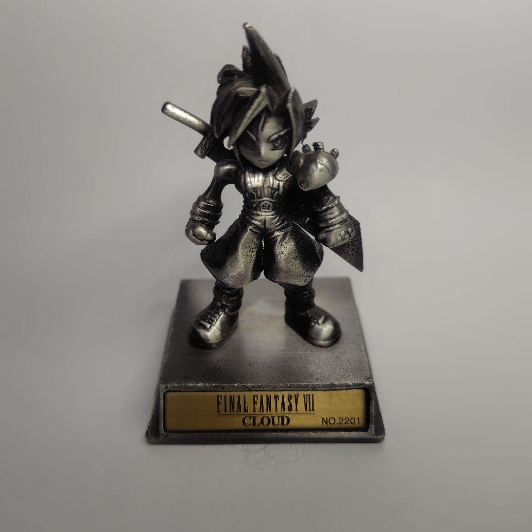 FINAL FANTASY VII クラウド クロムフィギュア NO.2201