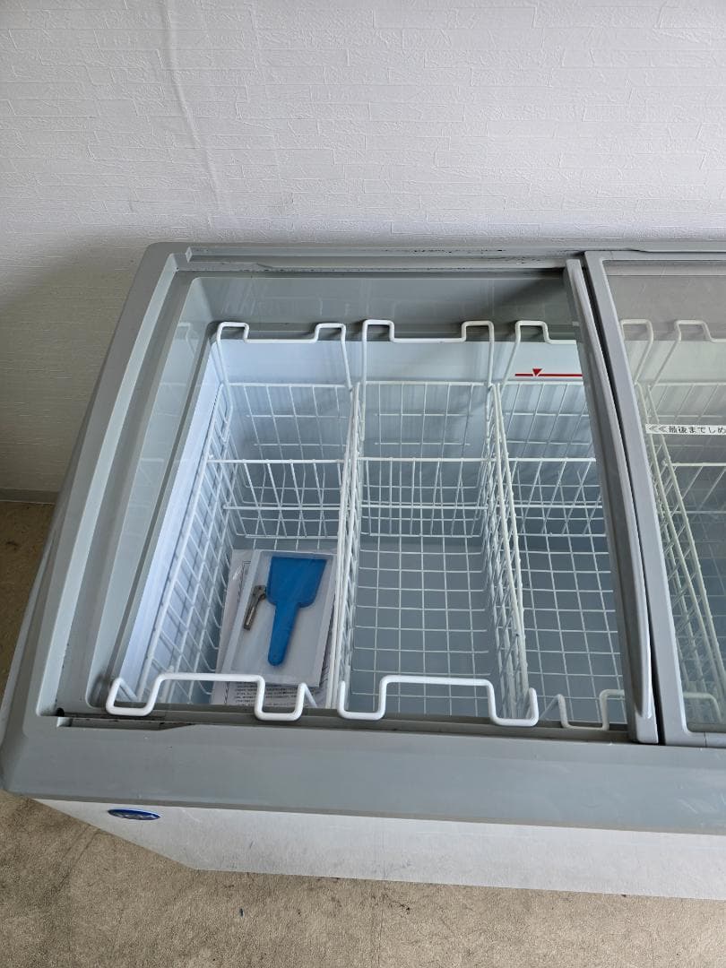 冷凍ショーケース　JCMCS-240L　※2024年製 LED照明付き冷凍庫　➀