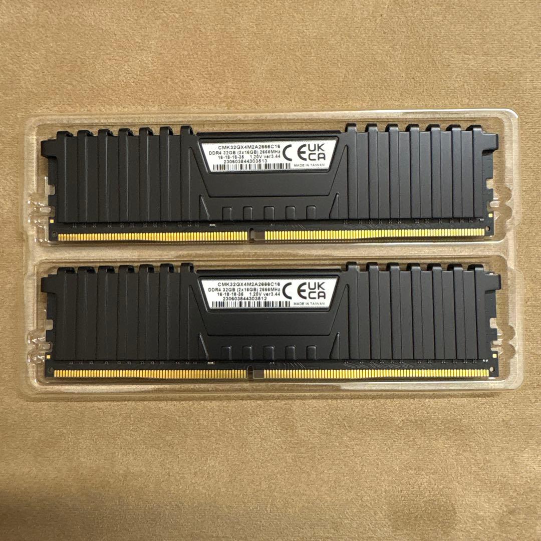 メモリー CORSAIR VENGEANCE LPX DDR4 32GB 2666MHz