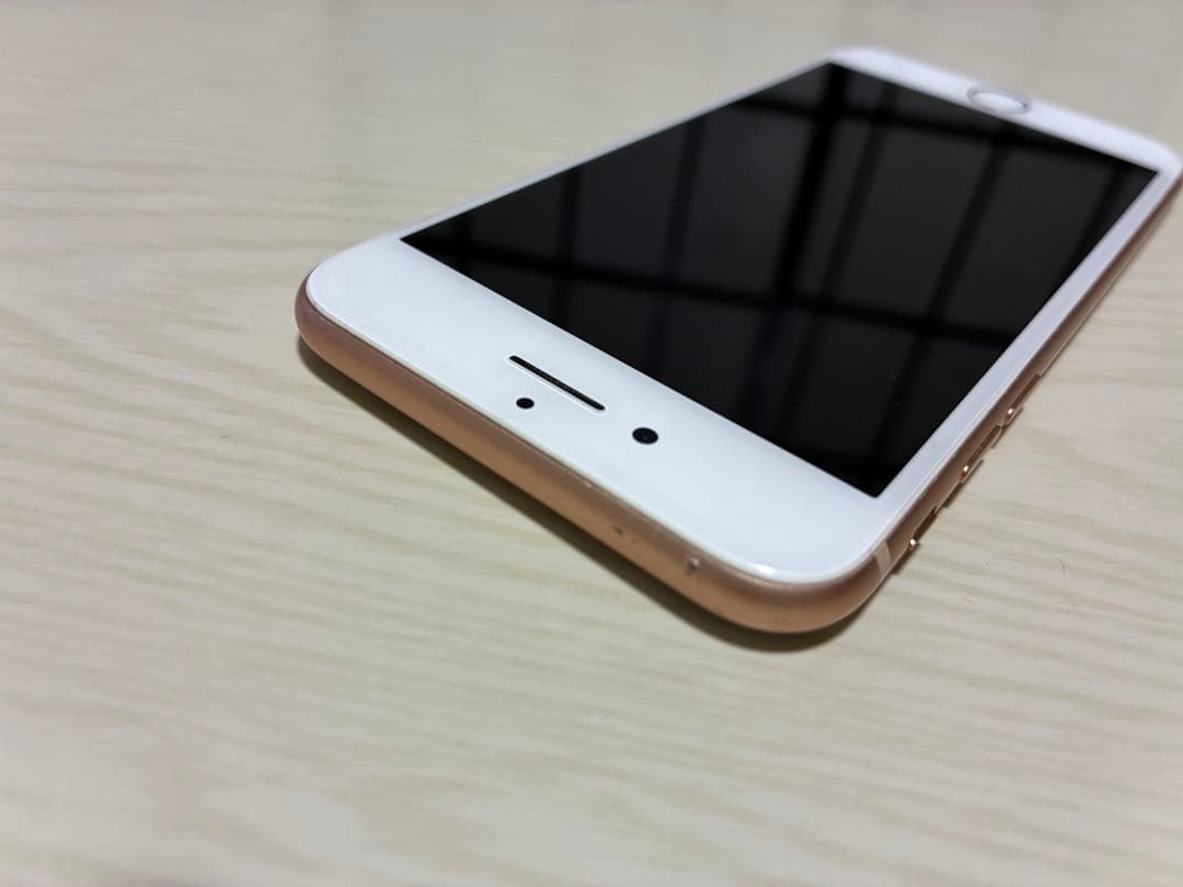 iPhone8 64GB ゴールド SIMフリー 100%