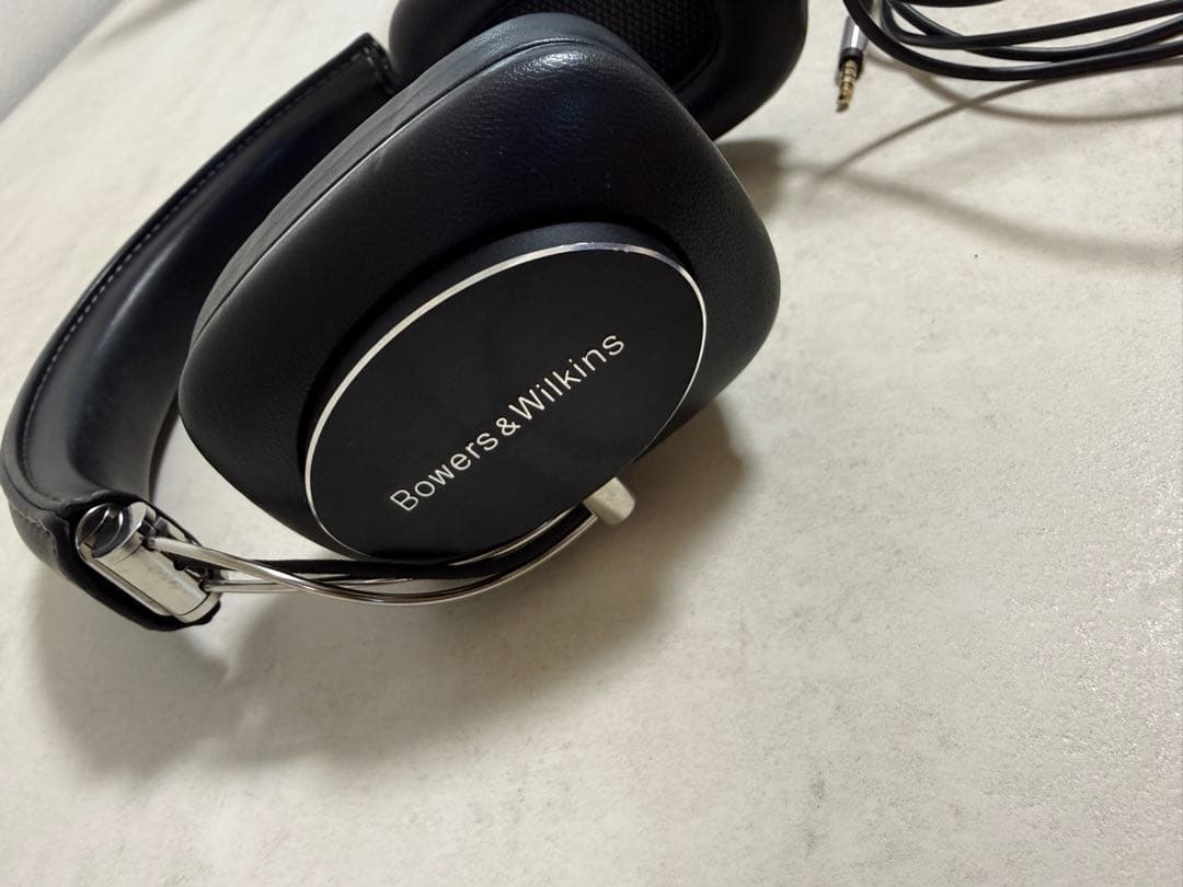 Bowers & Wilkins P7 有線ヘッドホン ブラック
