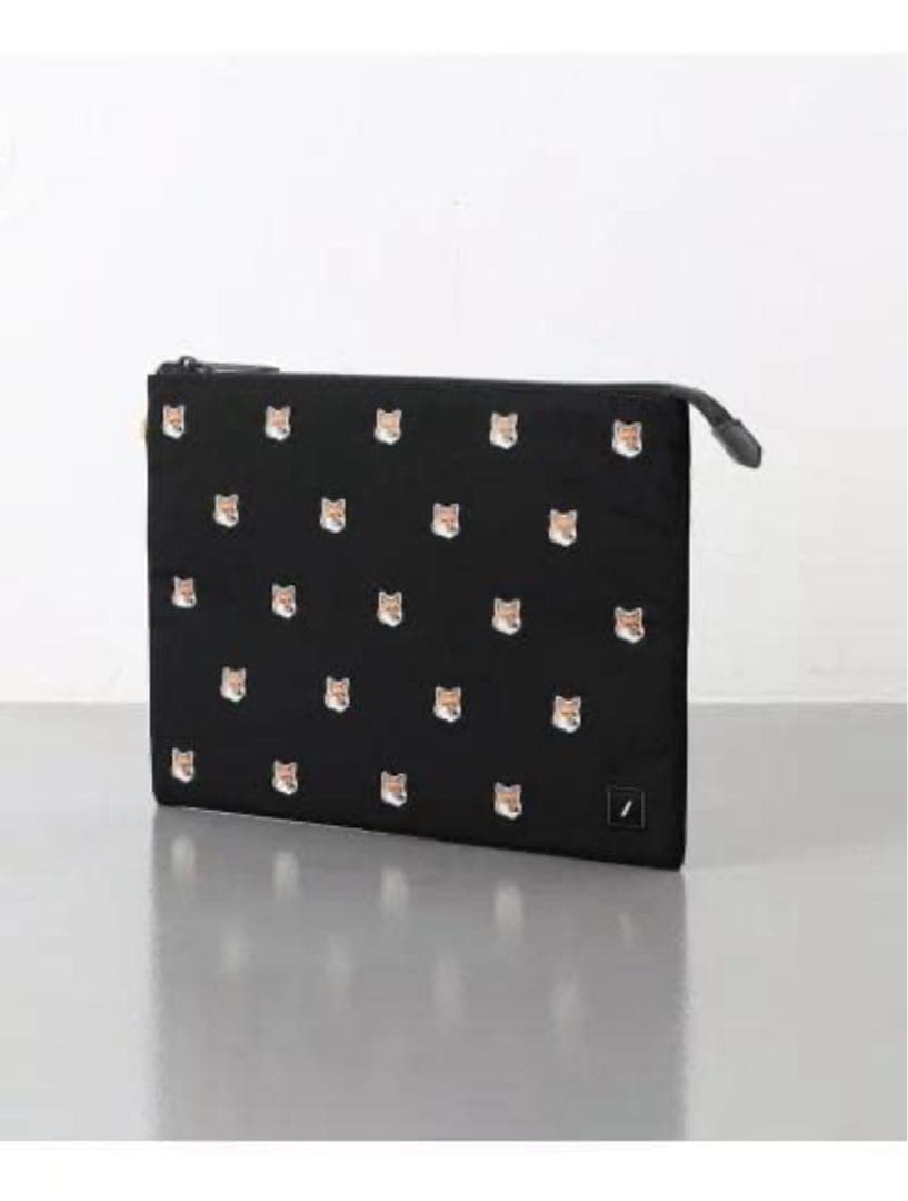 メゾンキツネ パソコンケース タブレットケース