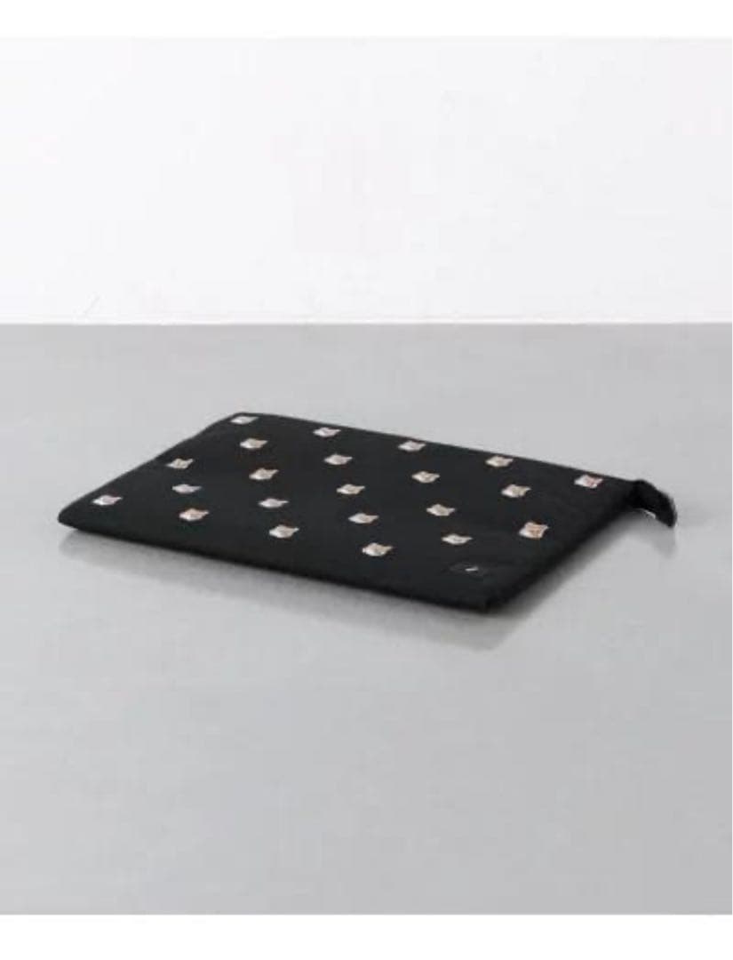 メゾンキツネ パソコンケース タブレットケース