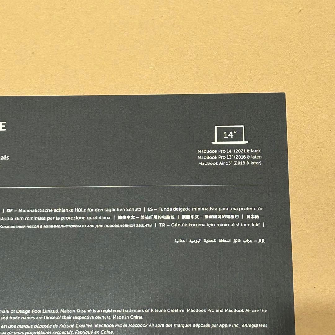 メゾンキツネ パソコンケース タブレットケース