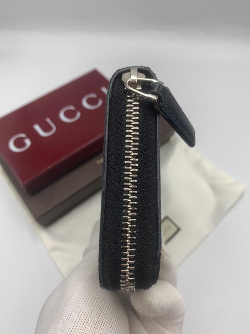 超人気✨美品✨グッチ ジッピーウォレット シマレザー シェリーライン P55