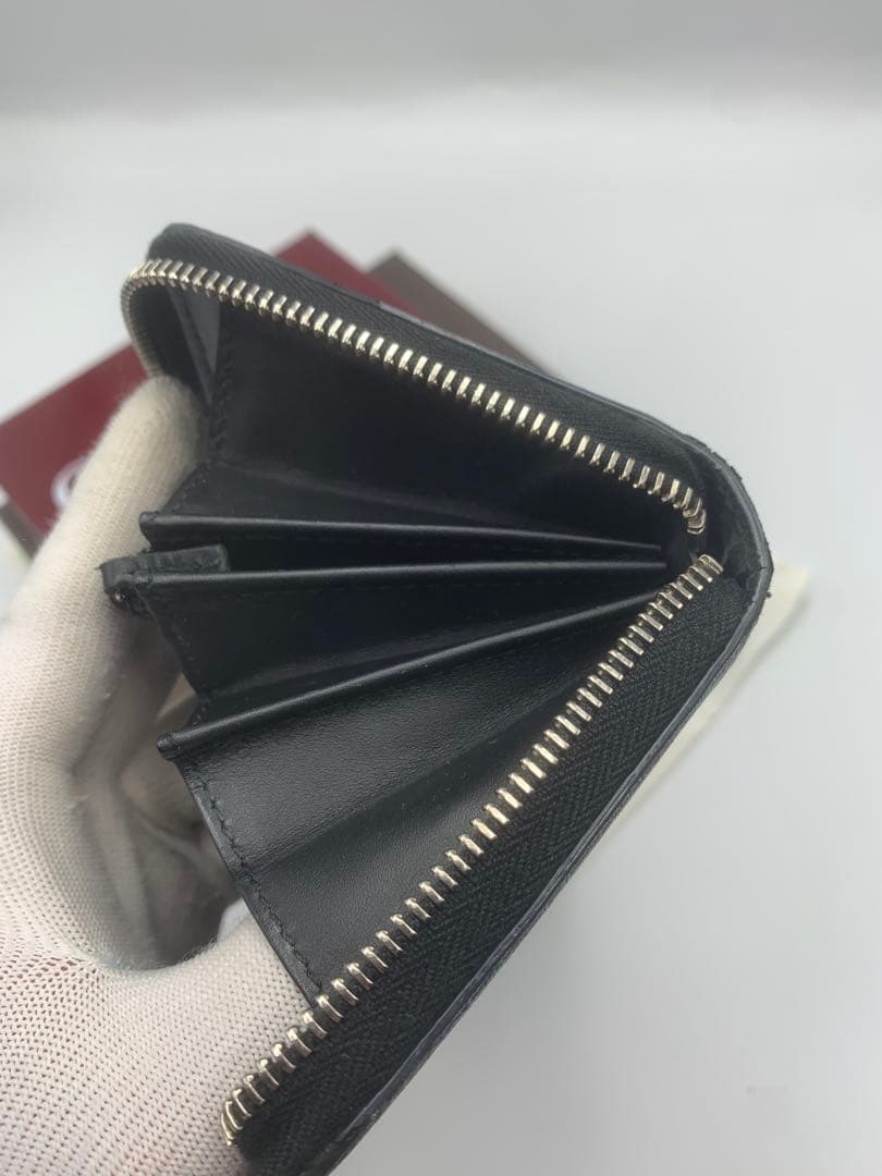 超人気✨美品✨グッチ ジッピーウォレット シマレザー シェリーライン P55