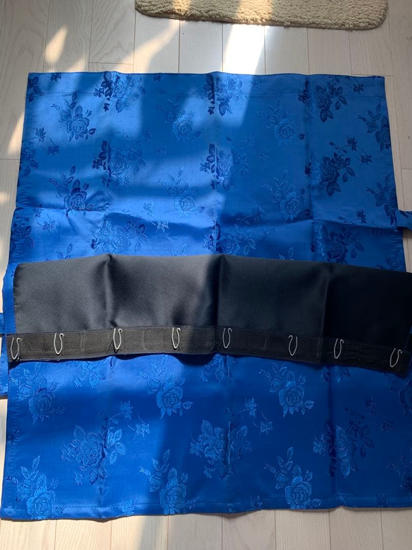 トラック　薔薇、遮光カーテン！ブルー！仮眠、センター、リア3点セット美品！！