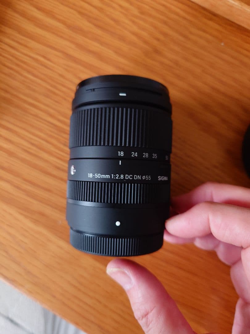 Xマウント　SIGMA 18-50mm F2.8 DC DN 55mm