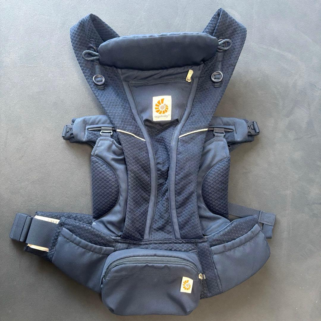 美品ergobaby OMNI breeze MIDNIGHTBLUE