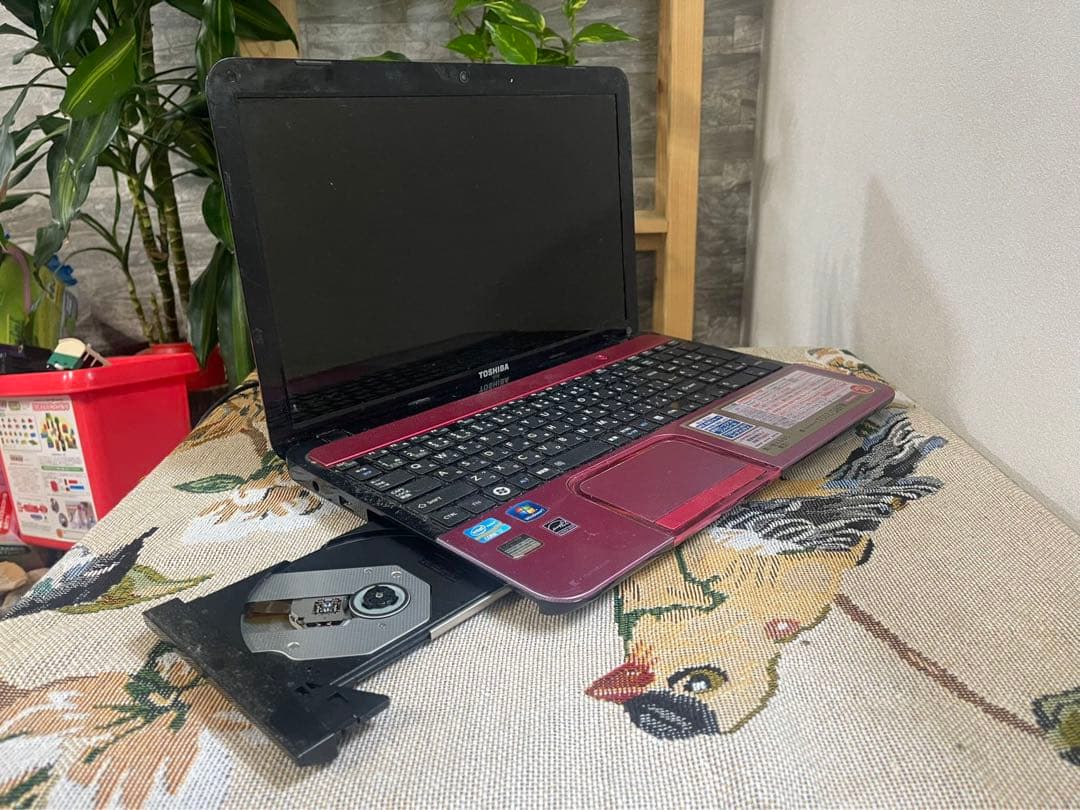 /東芝のノートパソコン♪カメラ付♪大容量メモリ♪Core i7