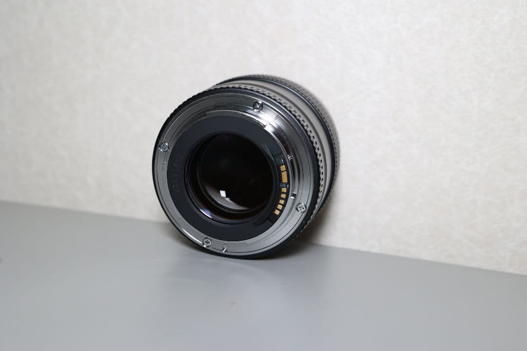 キヤノン Canon 単焦点レンズ EF85mm F1.8 USM 中古