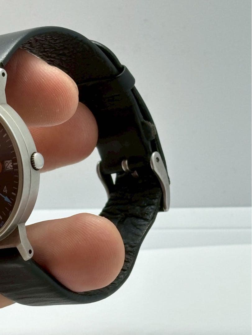 ガガミラノ　腕時計　ブラック　シルバー