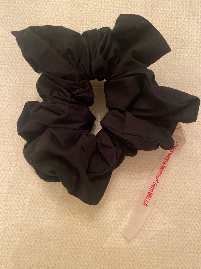 BELLA シュシュ　ブラック　cityshop