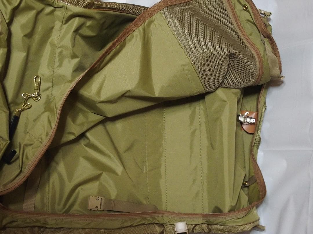 Hartmann Tri fold トライフォールド スーツ 美品 ワンオーナー