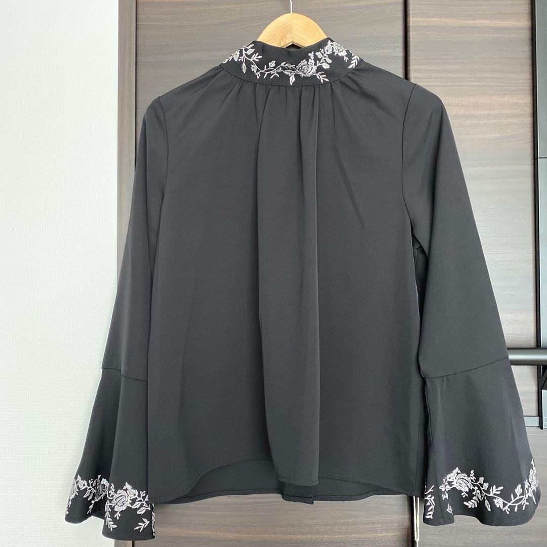 HARE 2WAYシシュウブラウス ブラック