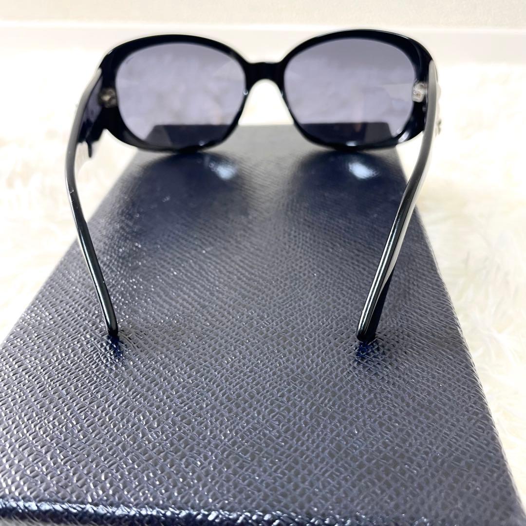 シャネル　CHANEL サングラス　カメリア　モチーフ　ブラック　黒