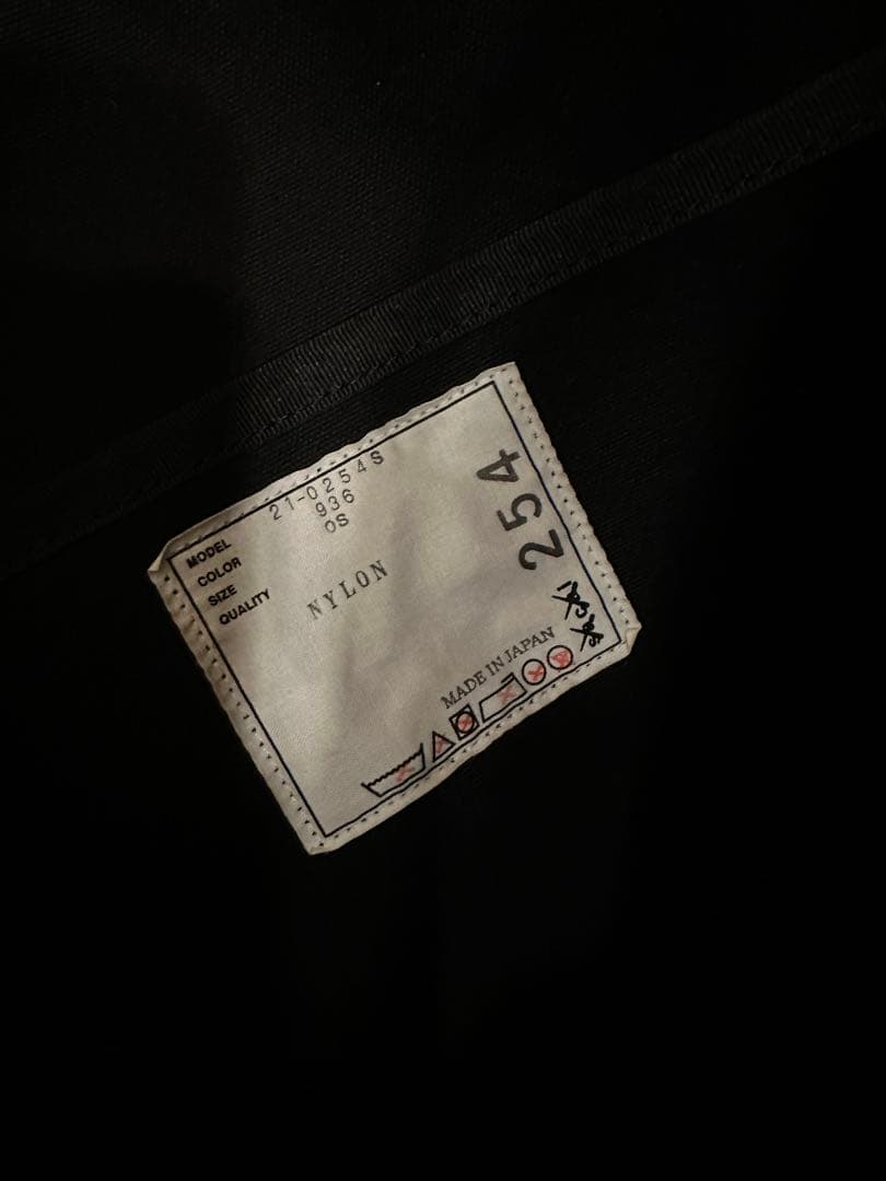 サカイ×kaws カモフラージュ トートバッグ　Tote Largeサイズ