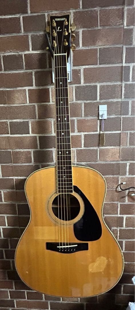徳*ん様 売り切り、訳あり　YAMAHA　アコースティックギターLL-6 J