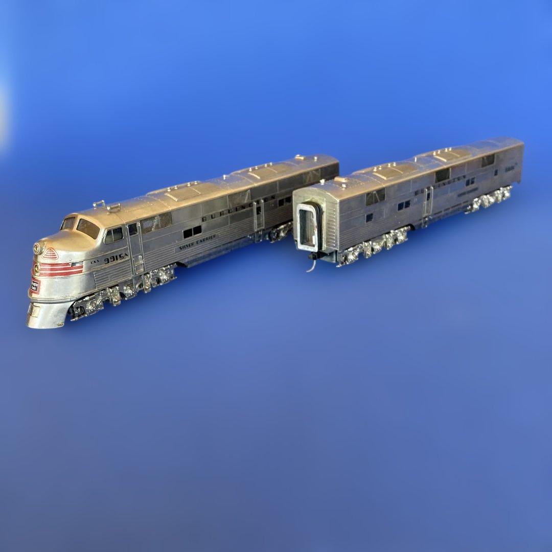 鉄道模型 ディーゼル機関車　HO 2両セット