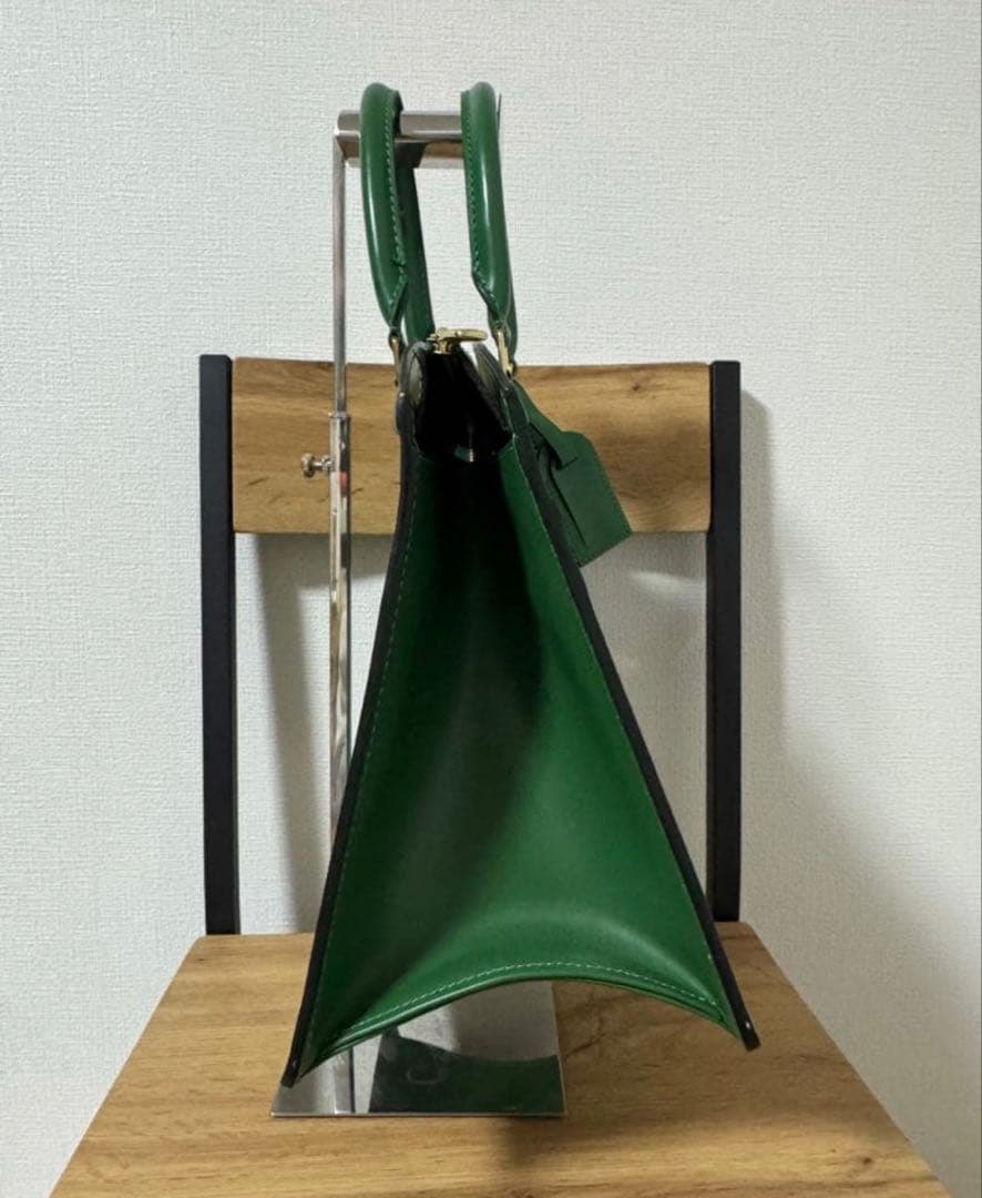 LOUIS VUITTON ルイヴィトン エピ リヴィエラ スクエアバッグ