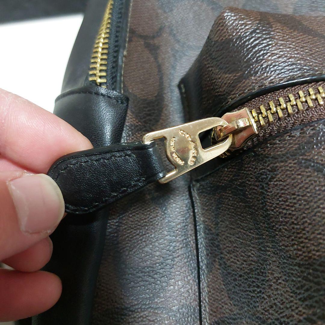 COACH　シグネチャーバックパック　ブラウン