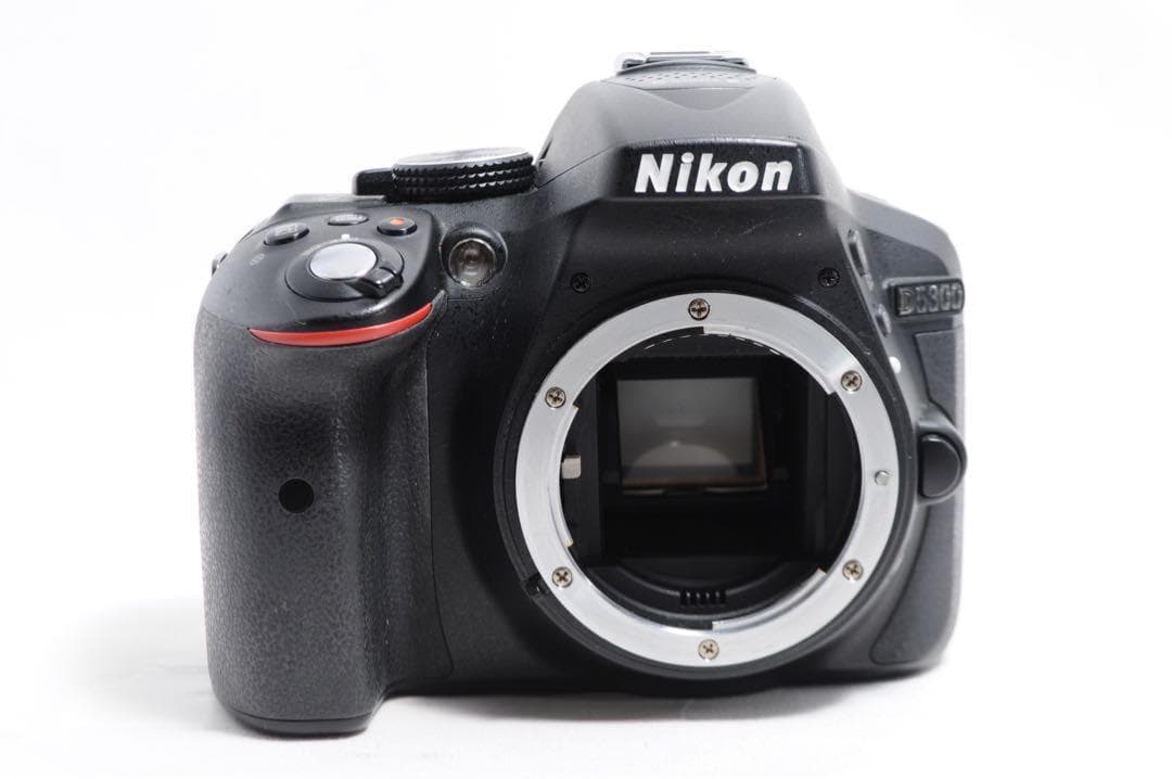 初心者おすすめ❤️Nikon D5300❤️Wi-Fi搭載❤️一眼レフカメラ